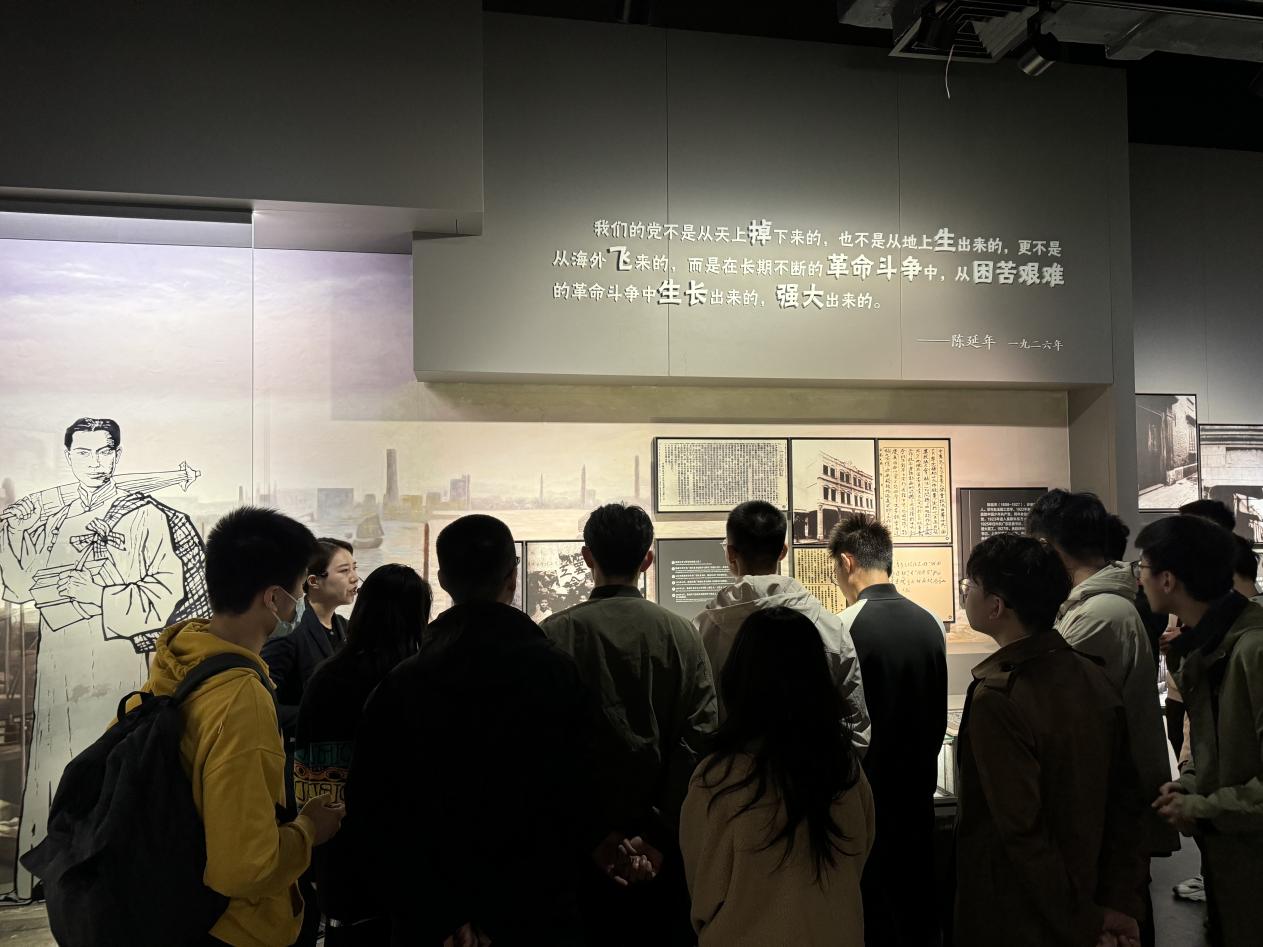 图三